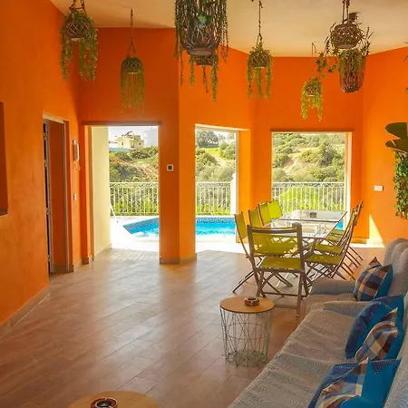 Encosta Do Sol Βίλα Αλμπουφέιρα