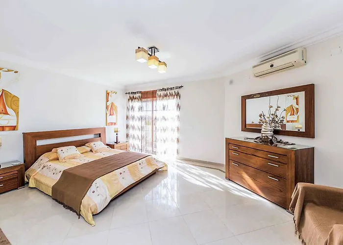 Villa Encosta Do Sol